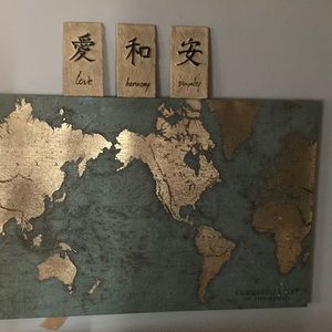 COMMERCIAL OF THE WORLD